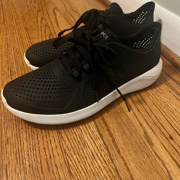 Men’s Crocs Lite Ride Collection - Picture 2 of 4